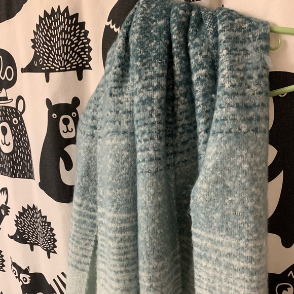 Mer-sea Blanket scarf - Picture 3 of 4